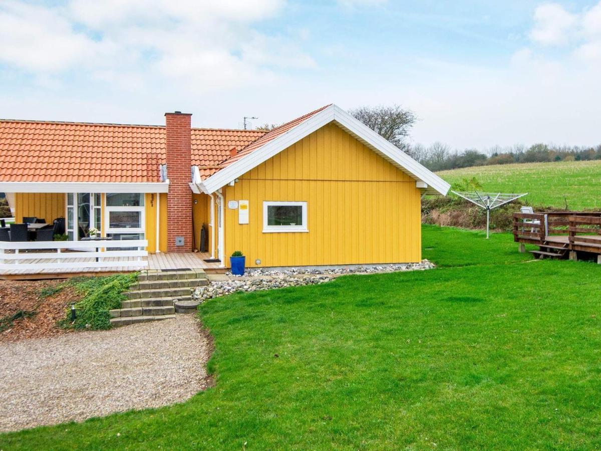 8 Person Holiday Home In Nordborg Room photo